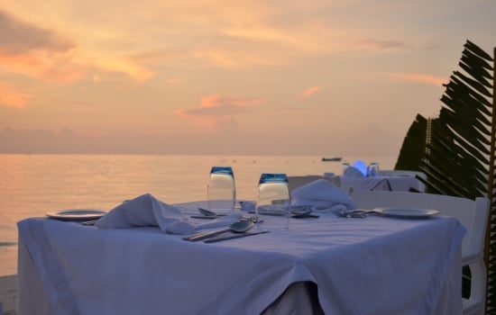 Meeru Beach Dining